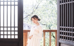 公交车一动就撞一下撞到最深处